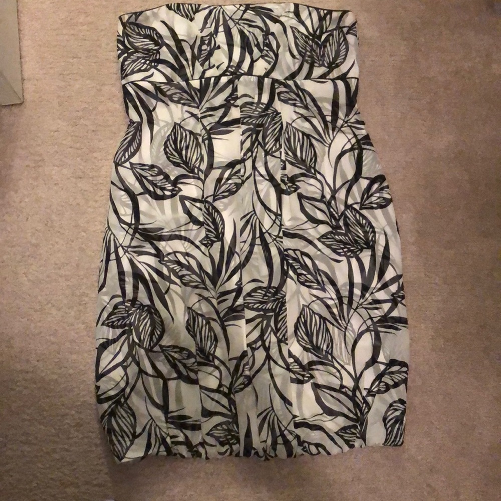 White House Black Market Strapless Dress
